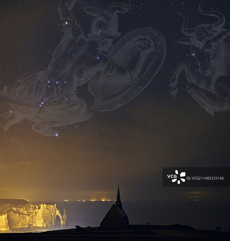 法国诺曼底上空的猎户座和金牛座图片素材