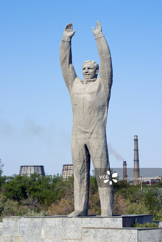 拜科努尔公园里的尤里·加加林雕像图片素材