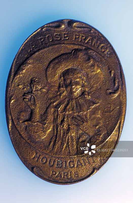 泰坦尼克吊坠广告图片素材