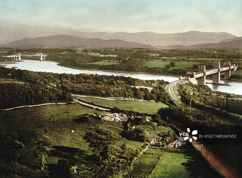 19世纪90年代的梅奈海峡及其桥梁图片素材