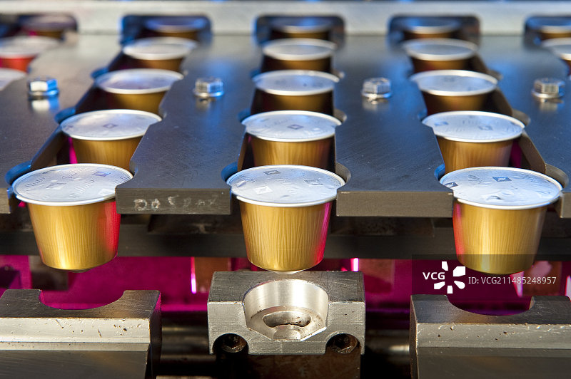 瑞士咖啡胶囊工厂图片素材