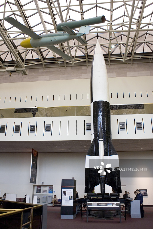 V-1和V-2火箭图片素材