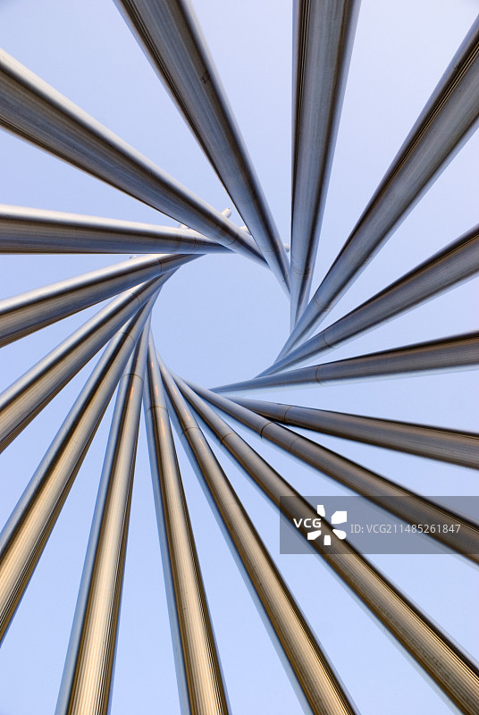 费米实验室的螺旋金属雕塑图片素材