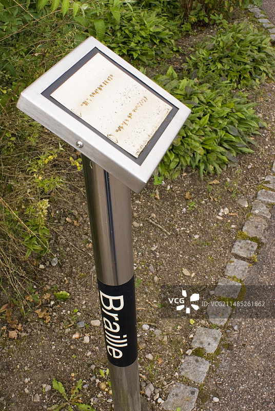 植物园内的盲文标志图片素材