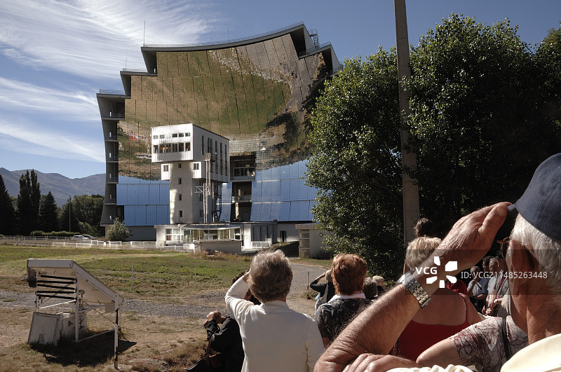 奥德优太阳能炉图片素材