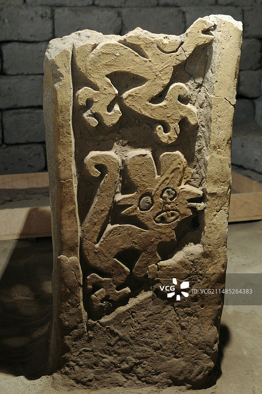 古代秘鲁雕刻图片素材