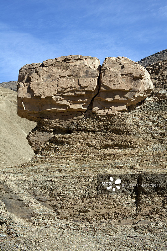 石灰石结核图片素材