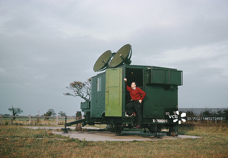 无线电探空仪雷达舱图片素材