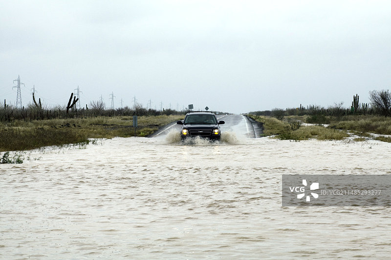 飓风希梅纳造成的洪水图片素材