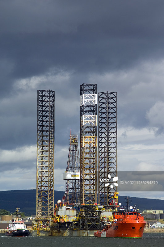 北海自升式石油钻井平台图片素材