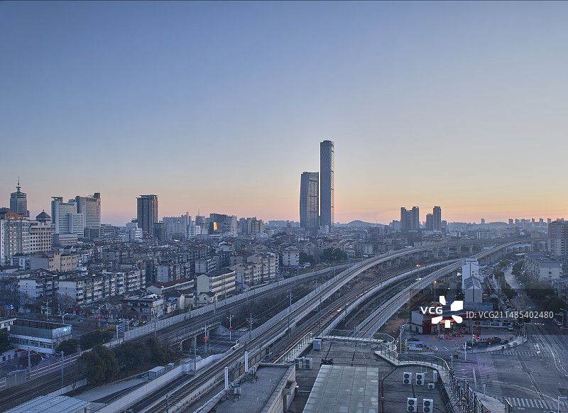 镇江，城市风光高视角图片素材