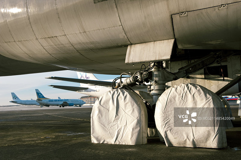 飞机拆卸图片素材