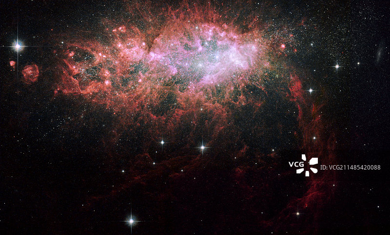 星爆星系NGC 1569，哈勃望远镜影像图片素材