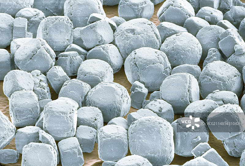 盐颗粒，扫描电子显微镜图图片素材