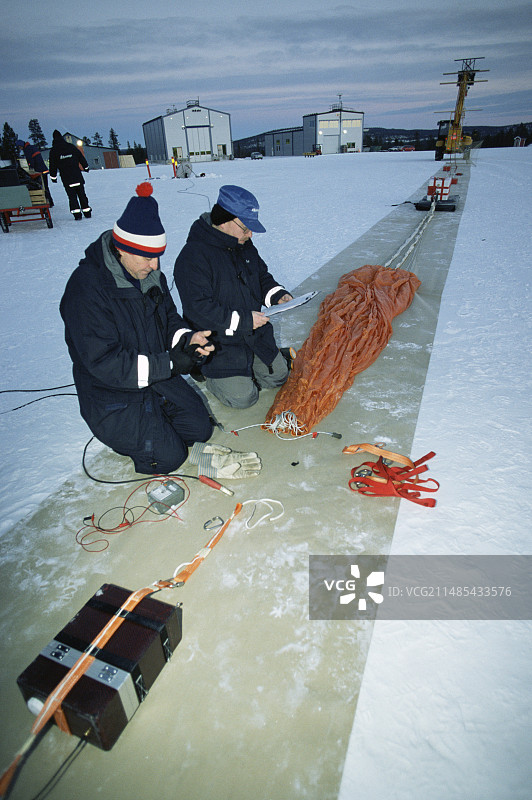 气象气球发射图片素材