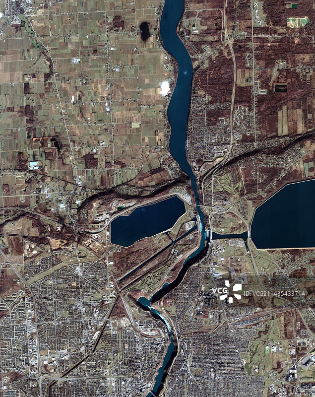 美国-加拿大边境尼亚加拉河图片素材