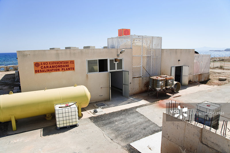 塞浦路斯海水淡化厂泵站图片素材