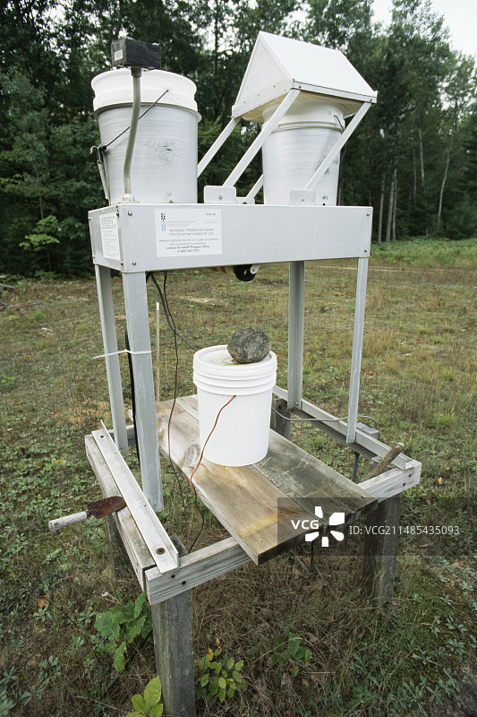 降雨污染监测器图片素材