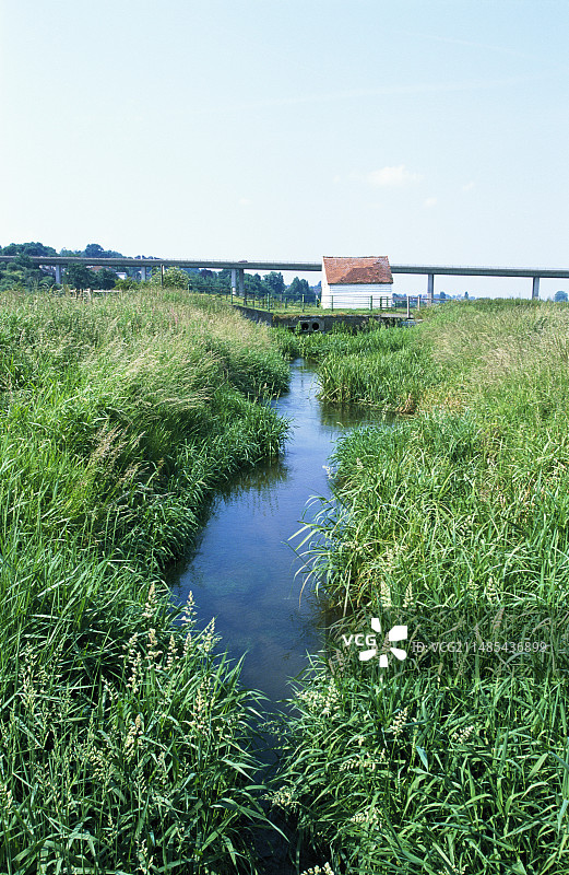 排水沟图片素材