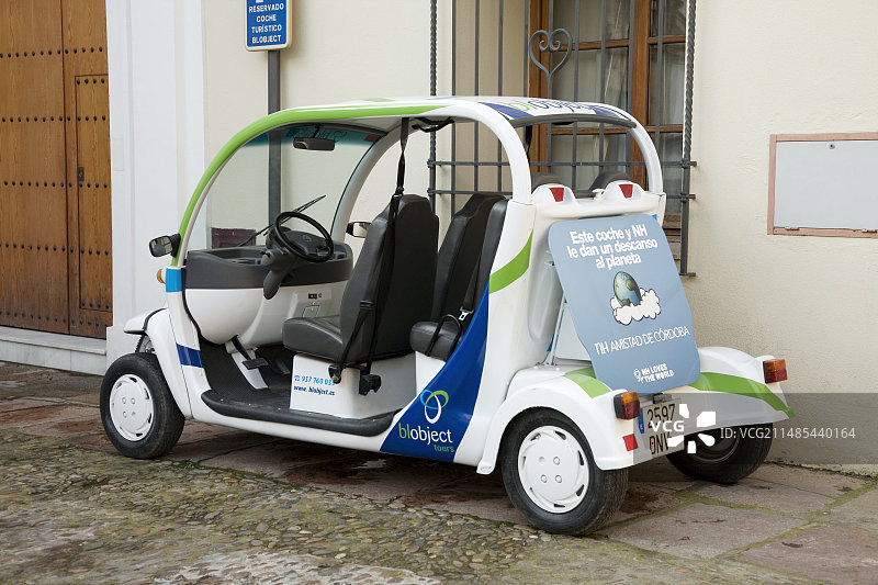 西班牙电动观光车图片素材