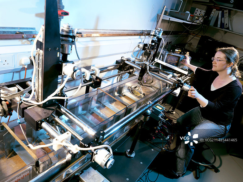 校准电气分析设备图片素材