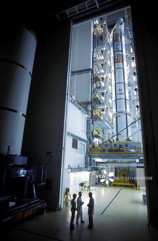 阿丽亚娜5号助推火箭图片素材