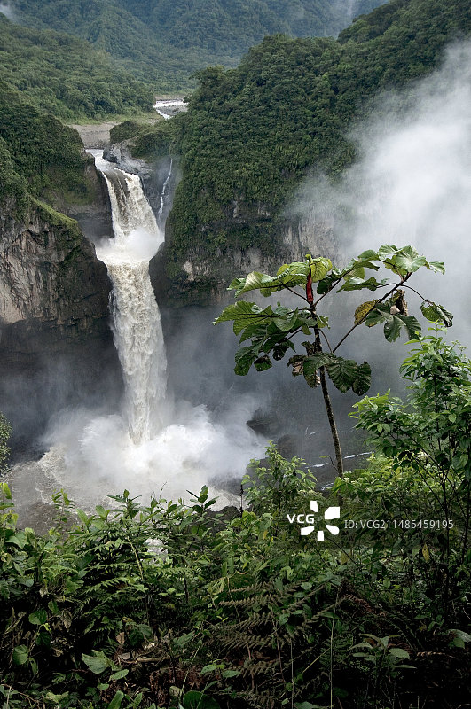 圣拉斐尔瀑布图片素材