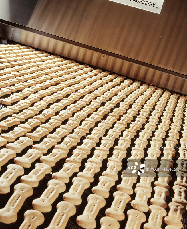 狗饼干制造图片素材