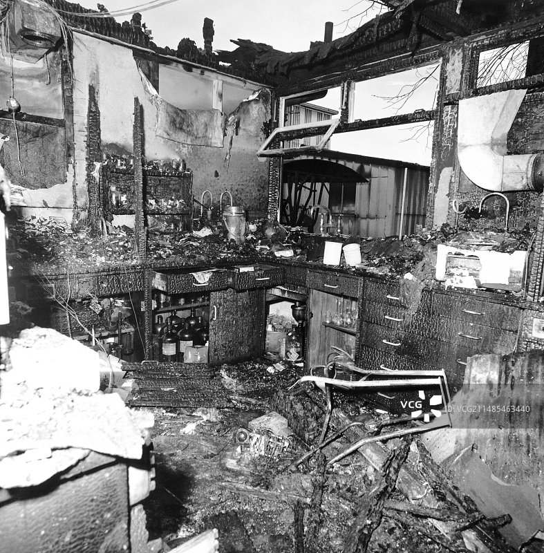 1968年被火烧毁的实验室图片素材