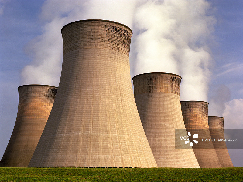 发电站冷却塔图片素材