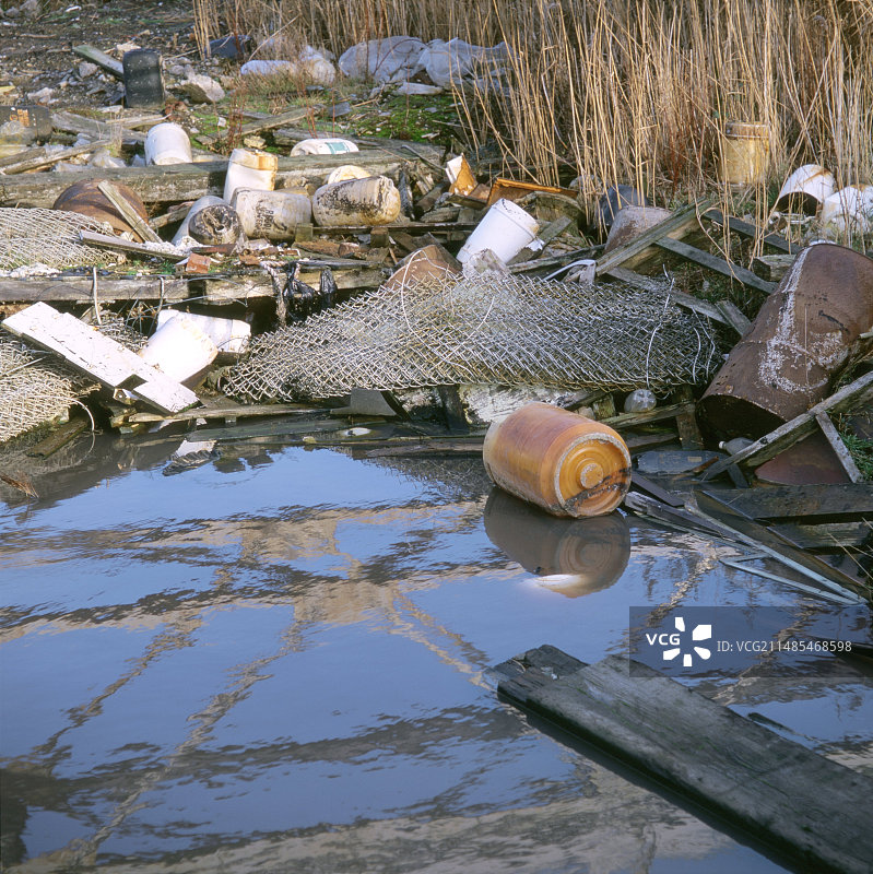 受污染的河流，英国图片素材