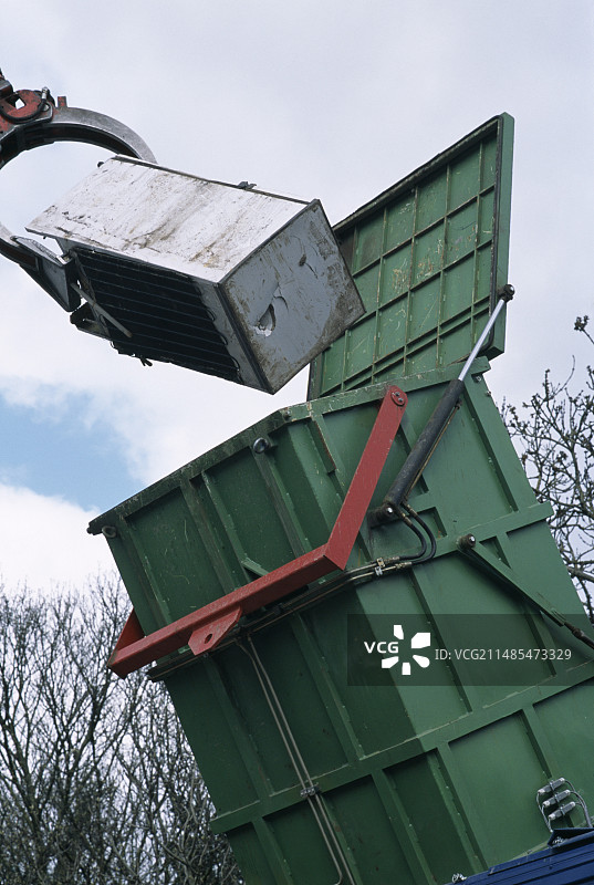 冰箱回收利用图片素材