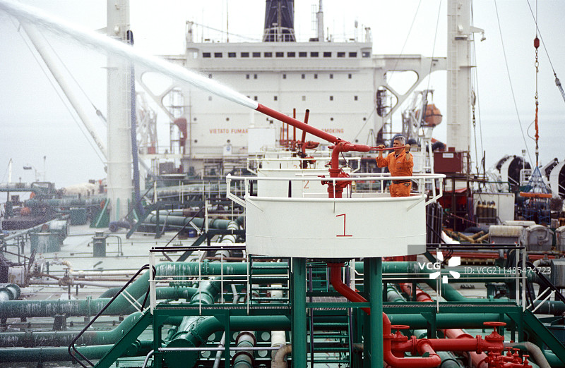 油轮消防演习图片素材