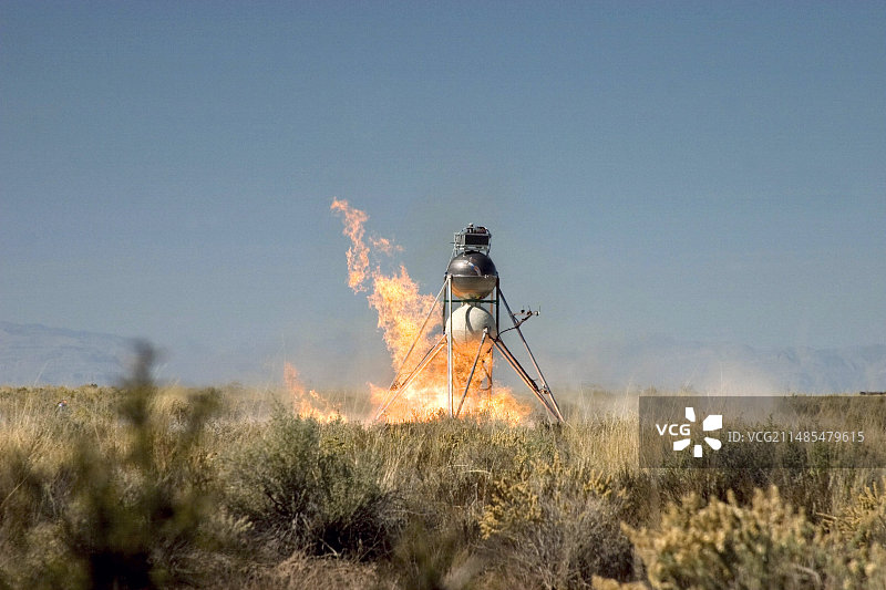 月球着陆器MOD-1起火图片素材