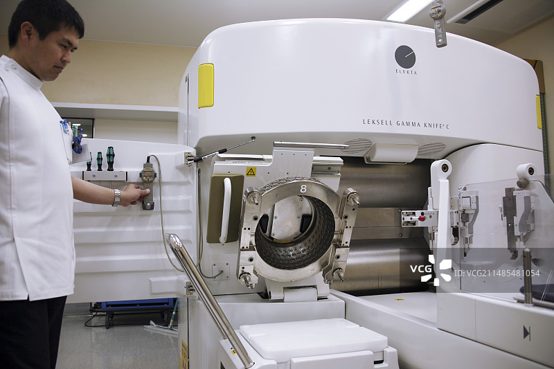 伽马刀放射疗法图片素材