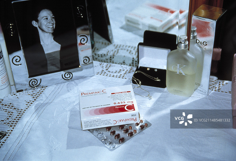 激素替代疗法药丸图片素材