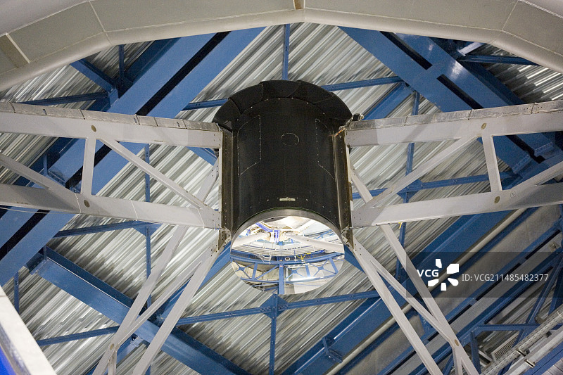 VLT望远镜反射镜图片素材