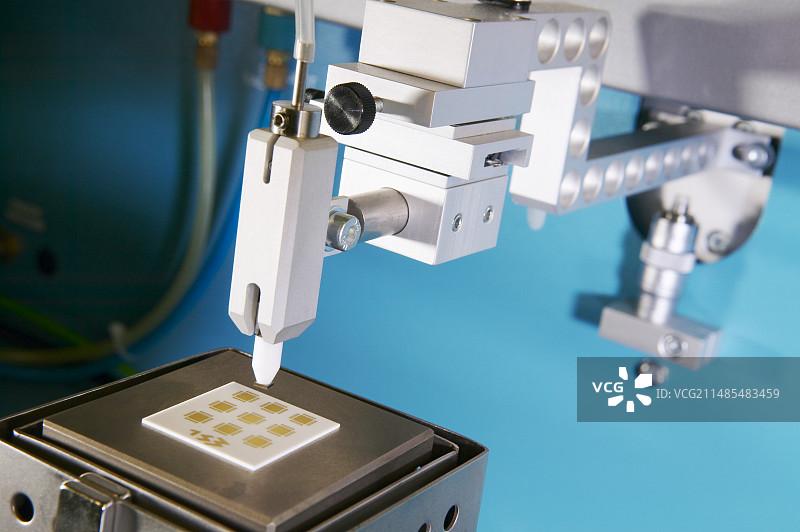 MEMS制造，支撑键合图片素材