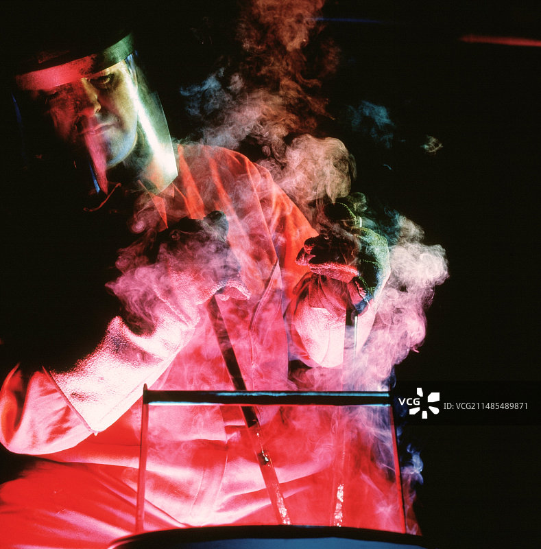 钢铁生产图片素材