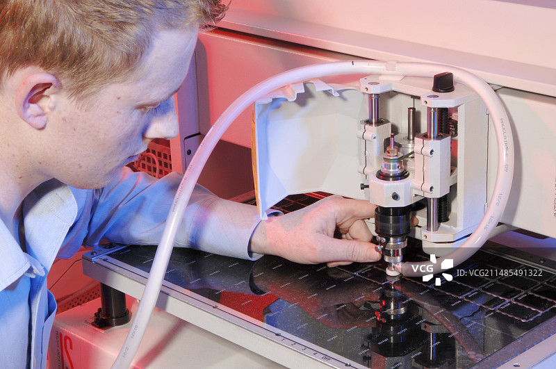 制造氡辐射剂量计图片素材