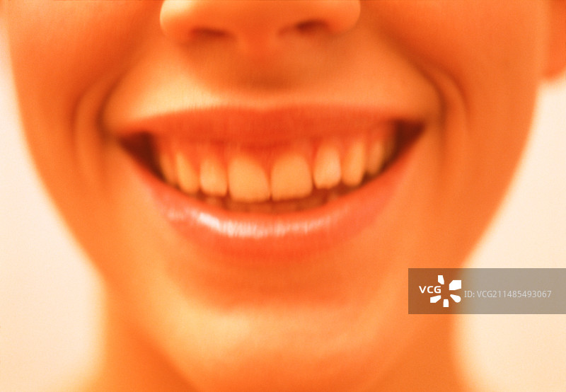 微笑的女人图片素材