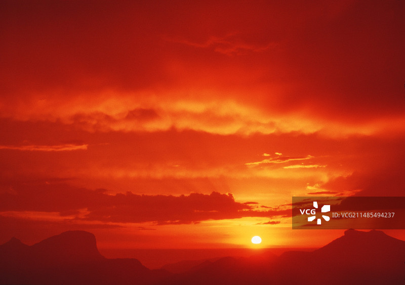 晚霞飘飘图片素材