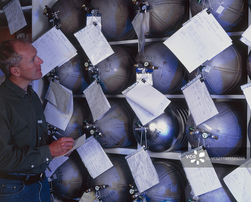 用于大气研究的空气燃气罐图片素材