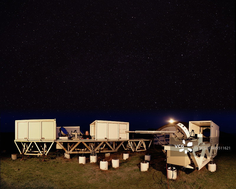 海岸望远镜图片素材