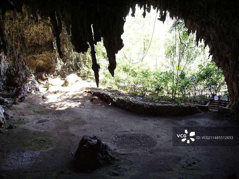 印度尼西亚弗洛勒斯岛梁布亚洞图片素材