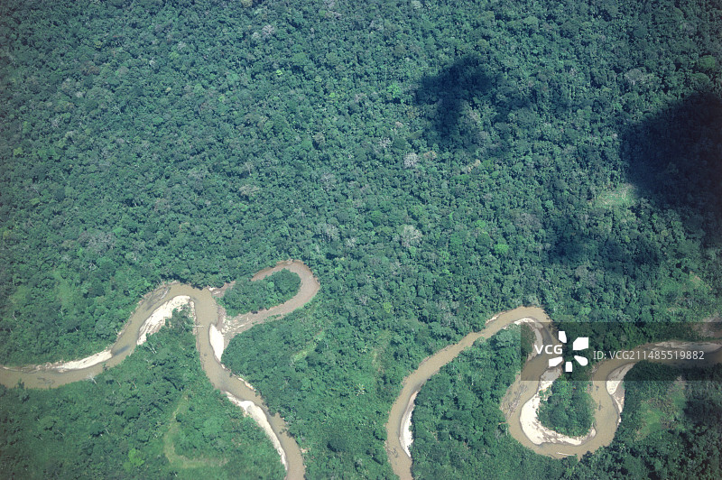 厄瓜多尔热带雨林河流风光图片素材