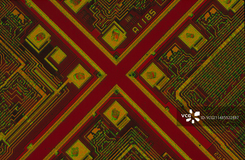 四个存储集成电路连接处显微镜照片图片素材