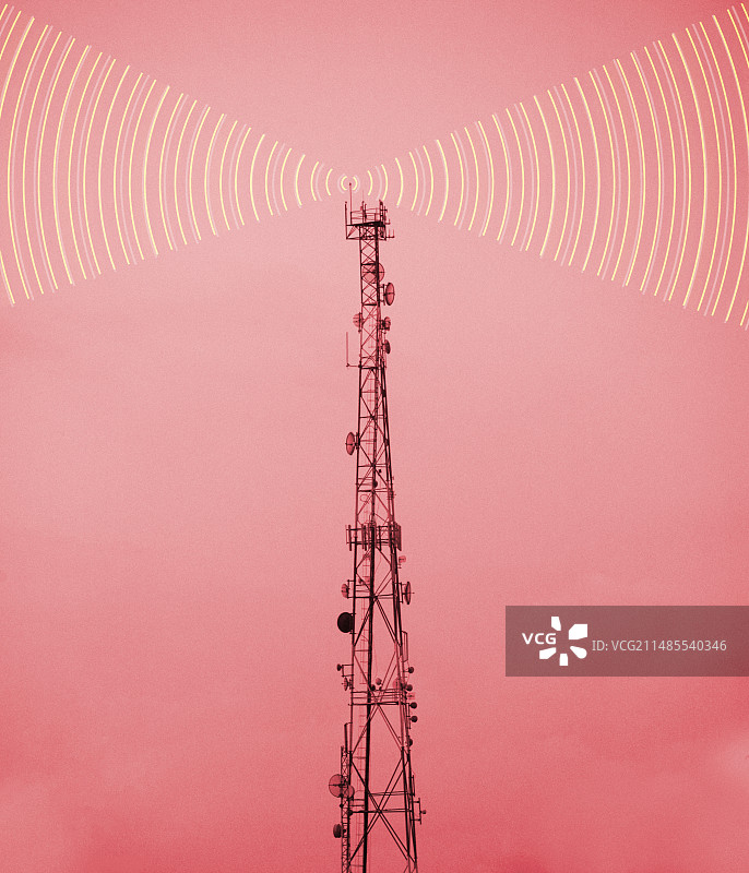 带有无线电波的无线电桅杆图片素材