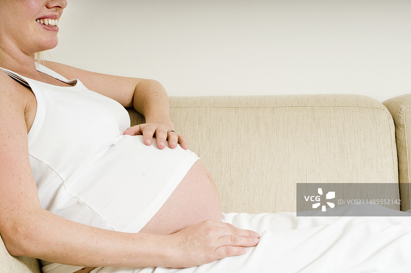 怀孕的妇女图片素材