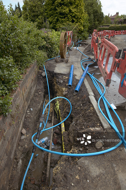 更换水管总管图片素材